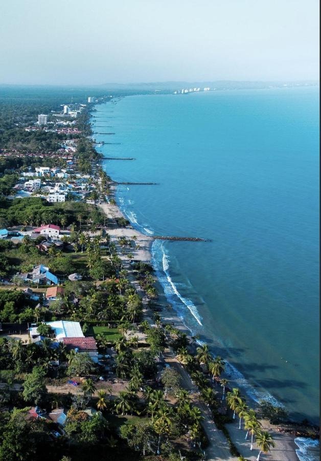 Mar Amar Casa De Playa Hotel Coveñas Екстериор снимка