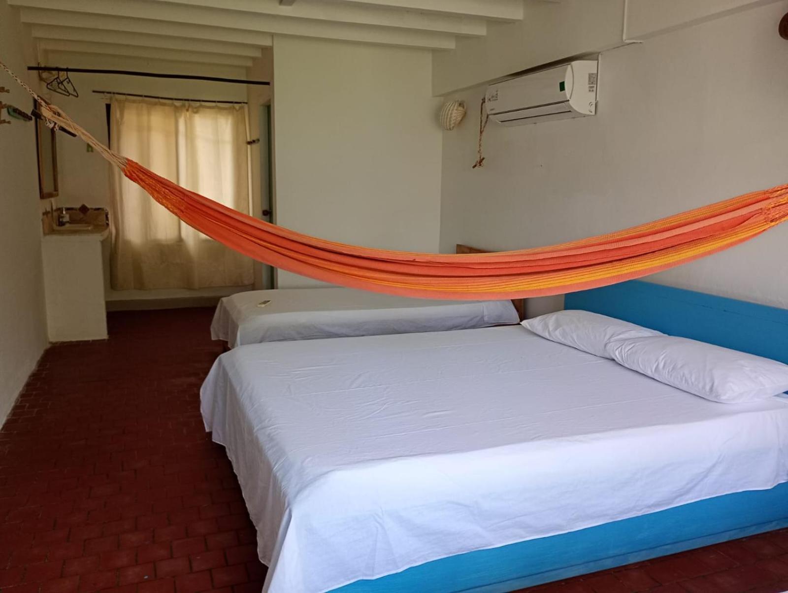Mar Amar Casa De Playa Hotel Coveñas Екстериор снимка